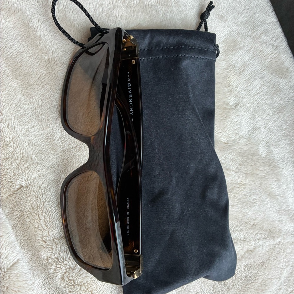 Givenchy Tortoiseshell Sunglasses - image 7